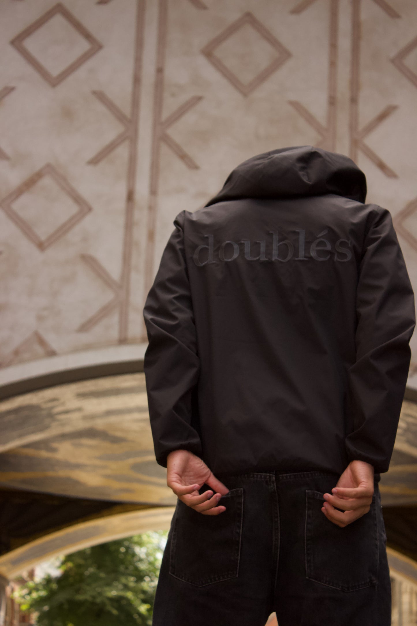 Windjacket with Back Logo - Black