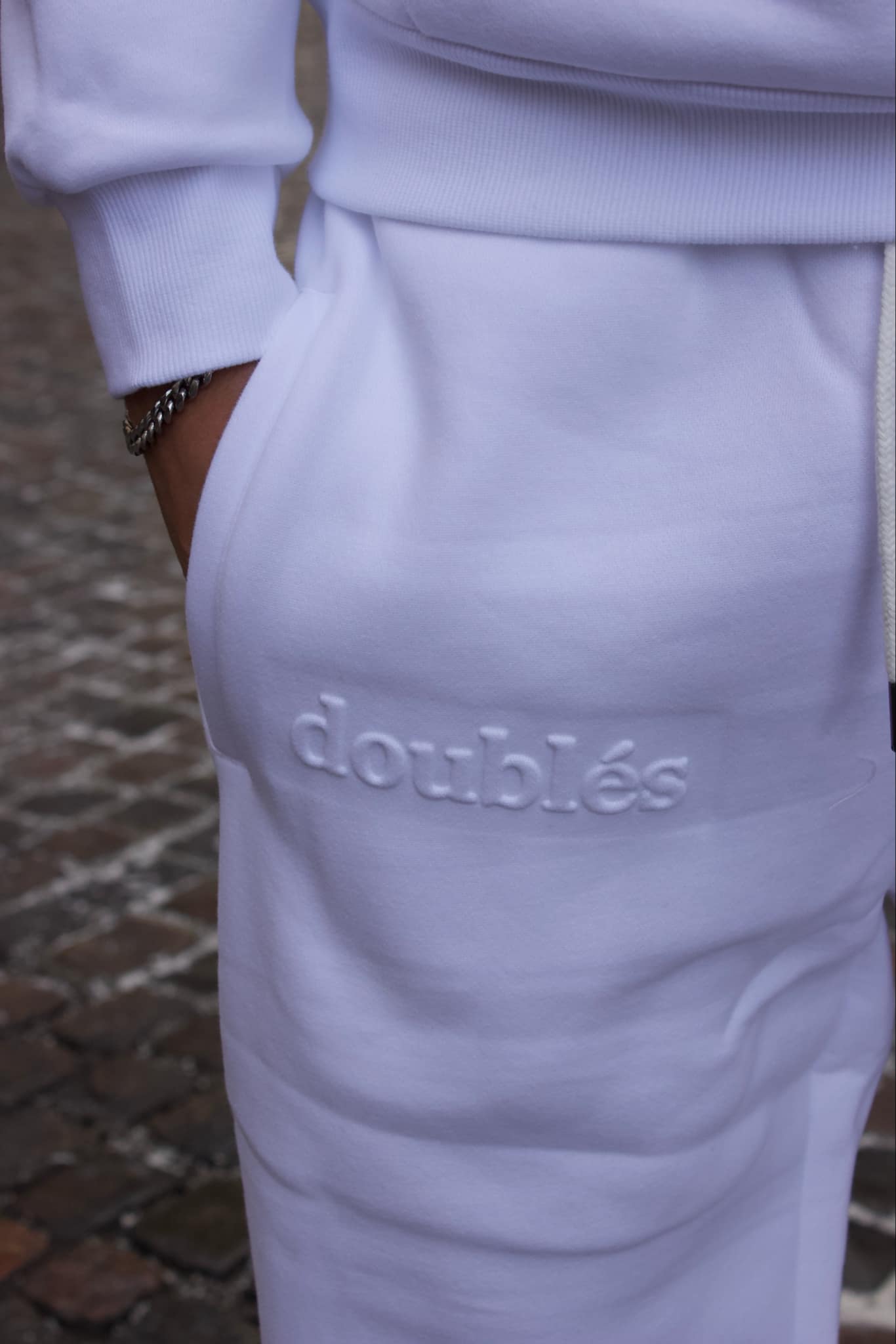 Embossed Jogging Pants - White