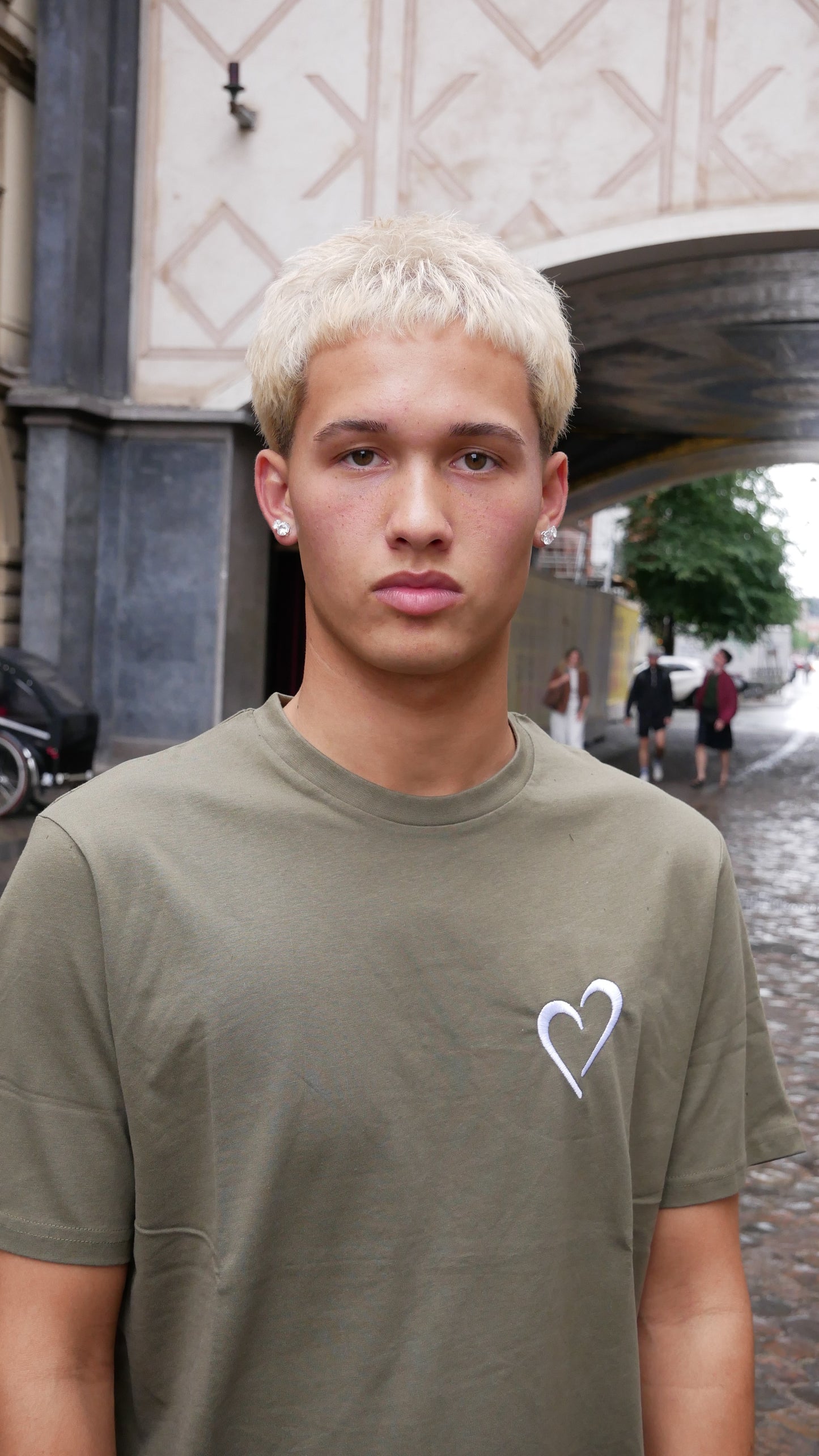 Signature T-Shirt with white heart - Green